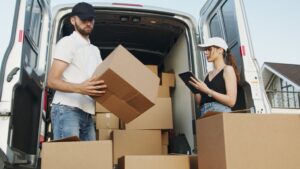 how to hire a moving company